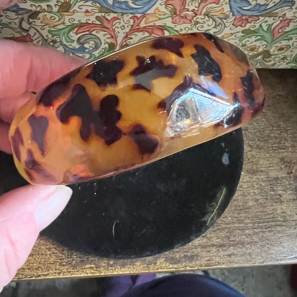 Tortoiseshell Patterned Bangle Bracelet - image 1